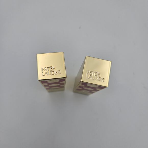 Estee Lauder Lipstick Bundle in Sneak Peak and Reb Ribbon - Picture 5 of 6